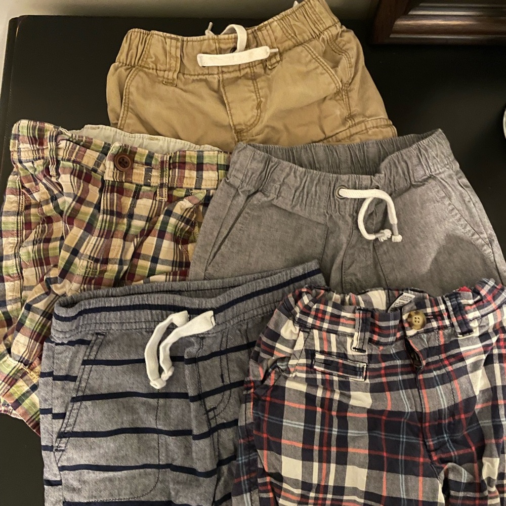 Boys 2T shorts